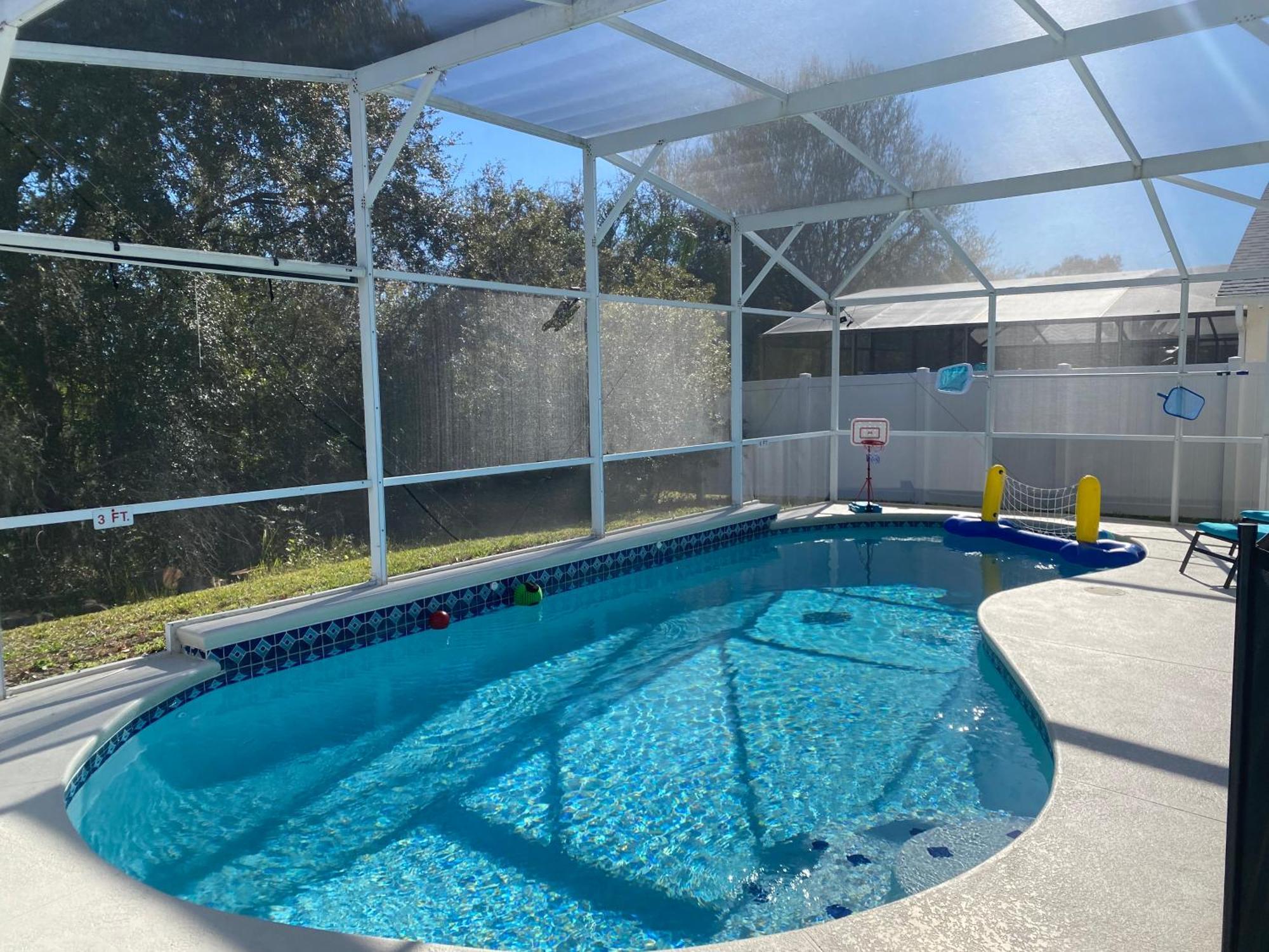 3 Bedroom Villa With Poolside Cinema And Games Room Close To Theme Parks Sleeps 6 Plus 2 Orlando Exterior photo
